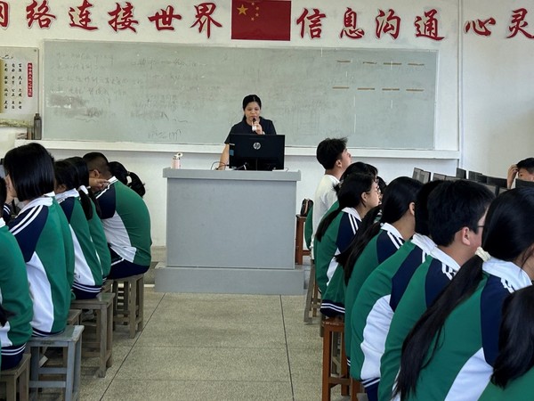 图1.jpg